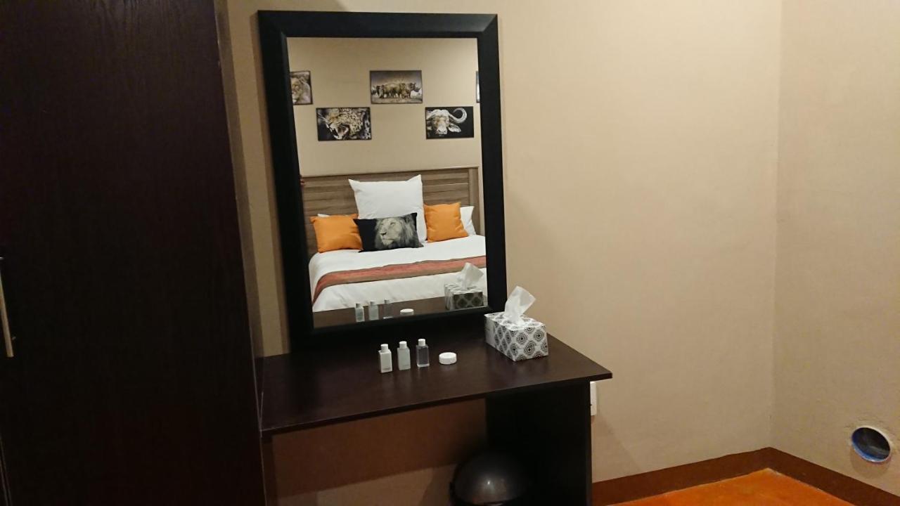 Svh Bush Lodge Marloth Park Eksteriør bilde